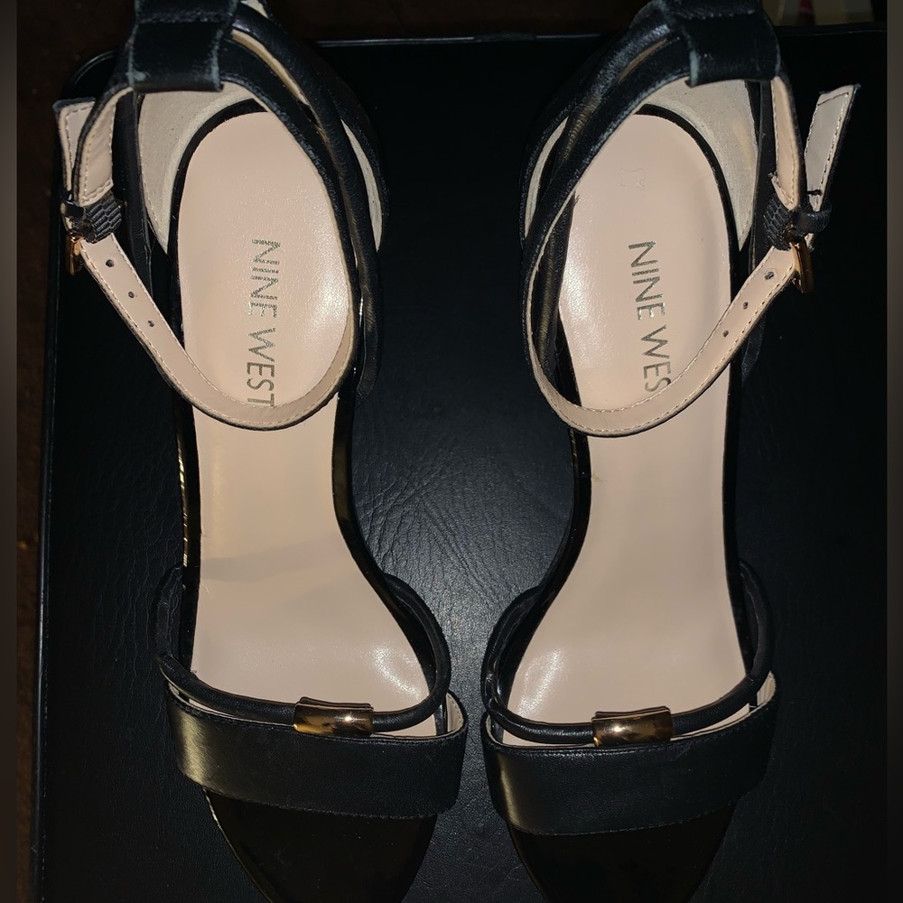 Nine West Fastness Black Wedge Sandal